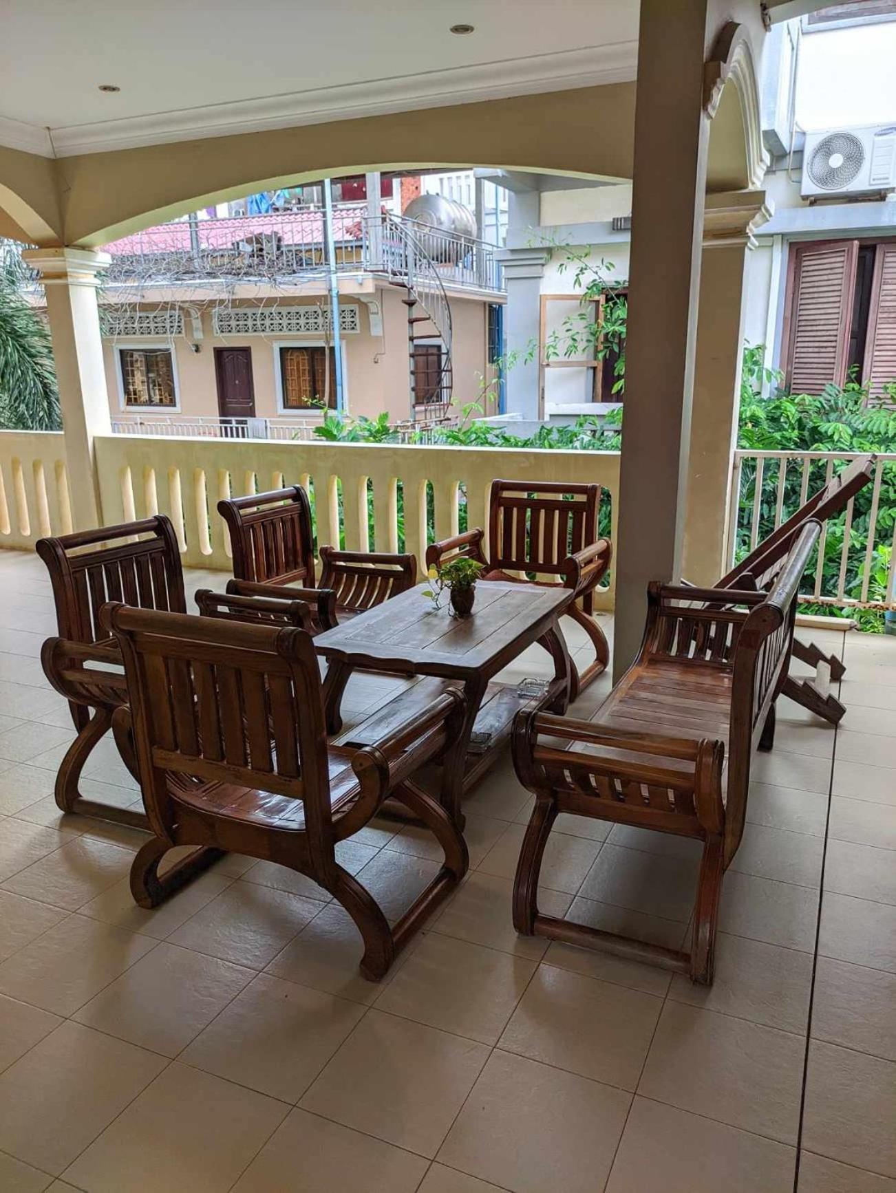 Iki Iki Guesthouse เสียมราฐ ภายนอก รูปภาพ