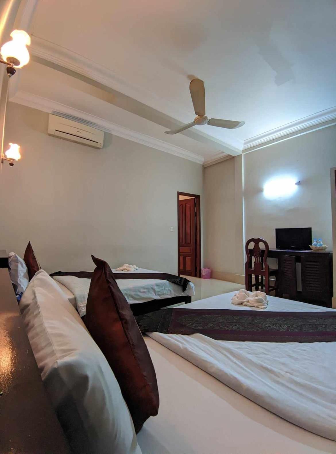 Iki Iki Guesthouse เสียมราฐ ภายนอก รูปภาพ