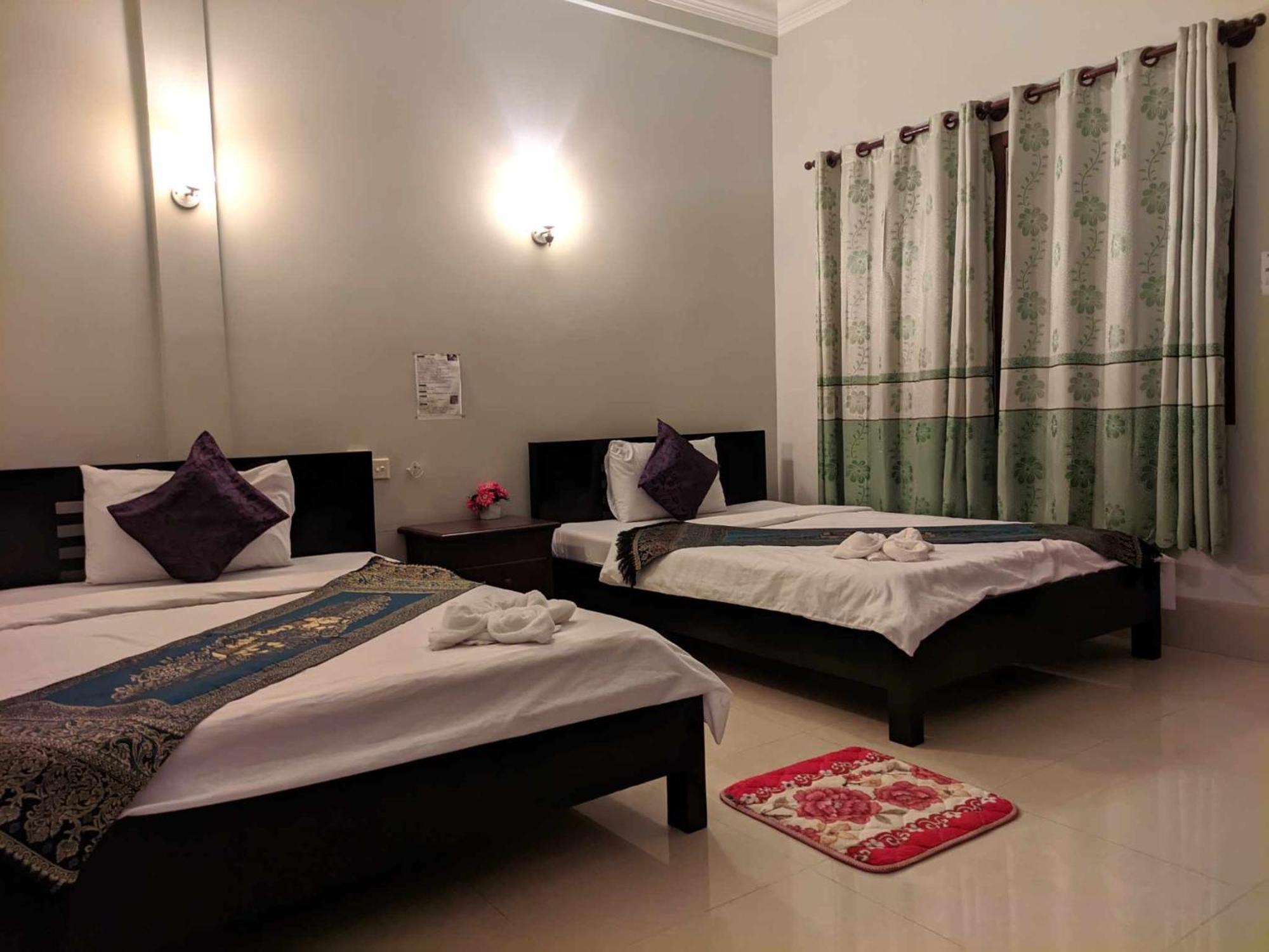 Iki Iki Guesthouse เสียมราฐ ภายนอก รูปภาพ