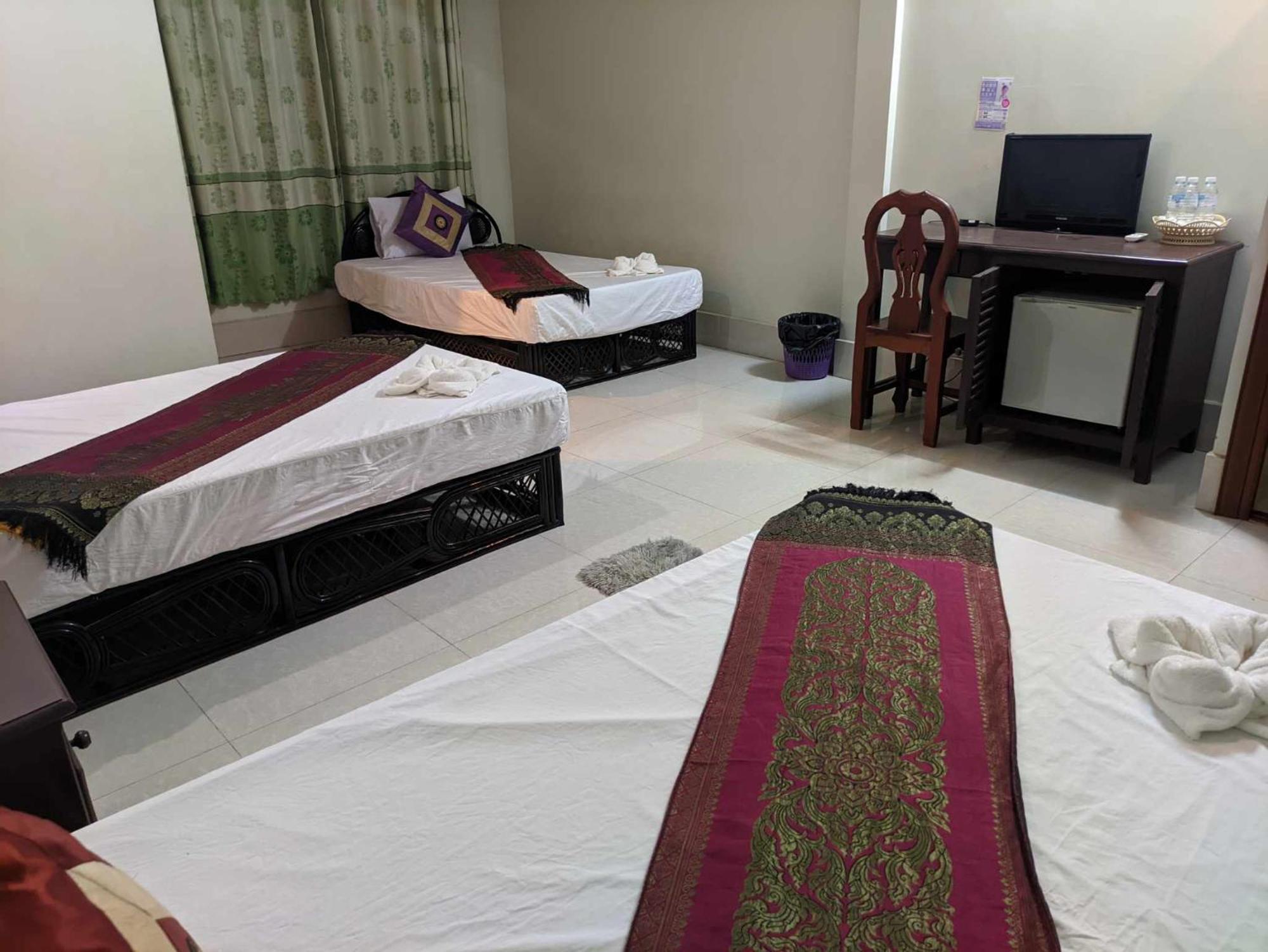 Iki Iki Guesthouse เสียมราฐ ภายนอก รูปภาพ