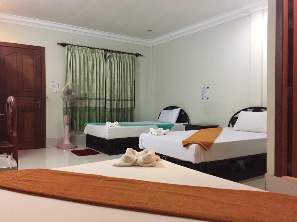 Iki Iki Guesthouse เสียมราฐ ภายนอก รูปภาพ