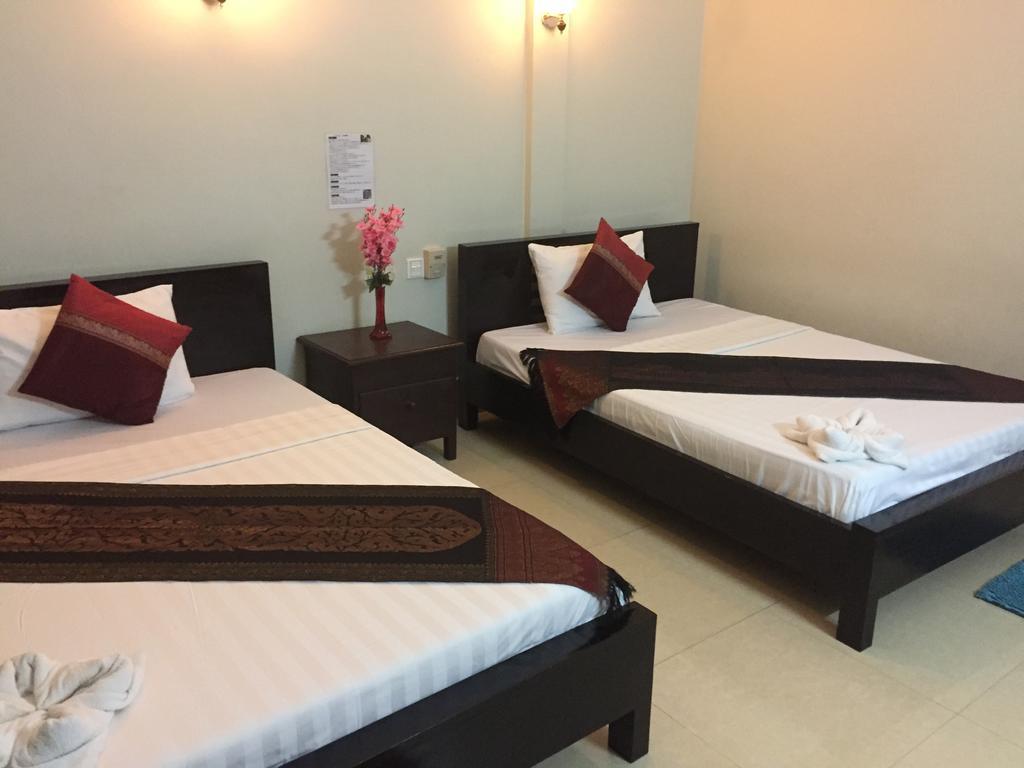 Iki Iki Guesthouse เสียมราฐ ภายนอก รูปภาพ